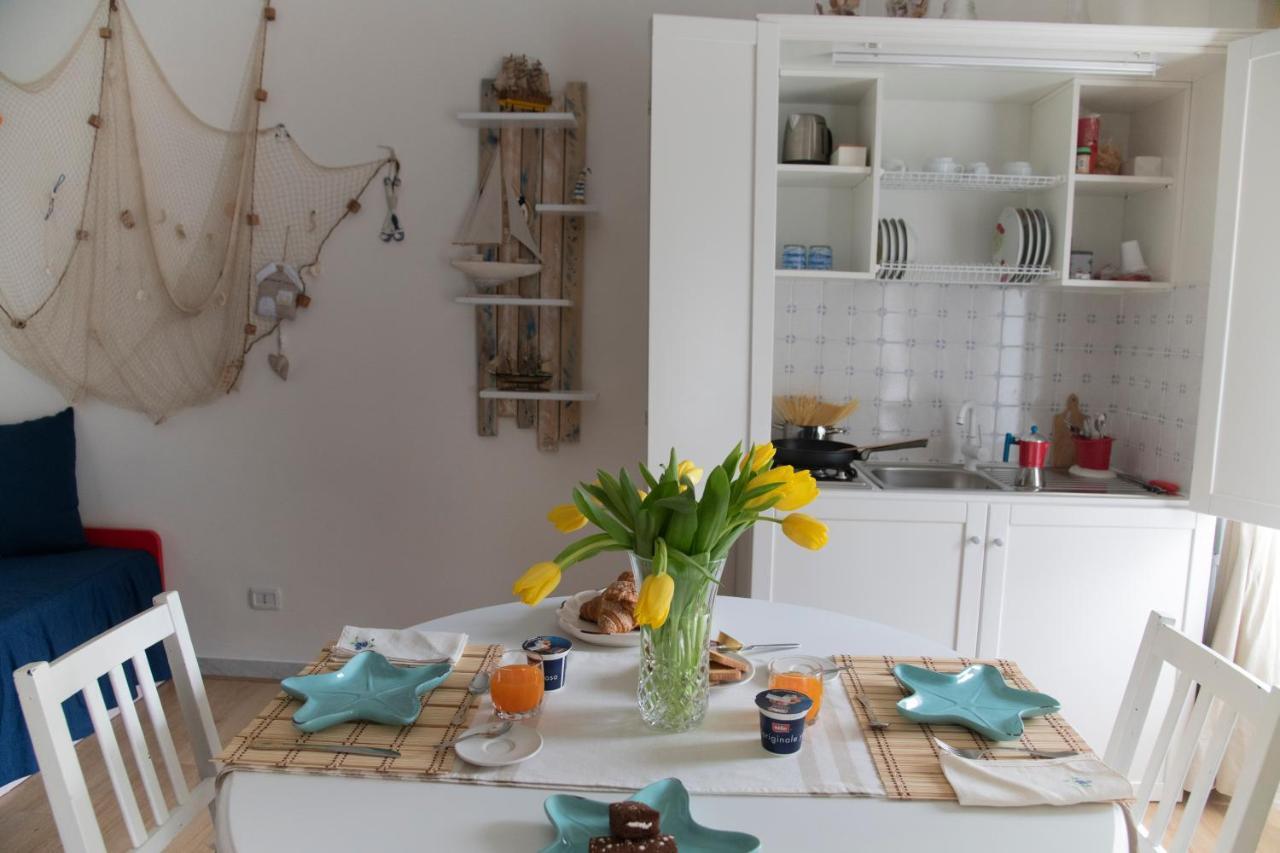 Casa Laura Bed and Breakfast Terracina Buitenkant foto