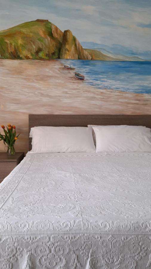 Casa Laura Bed and Breakfast Terracina Buitenkant foto