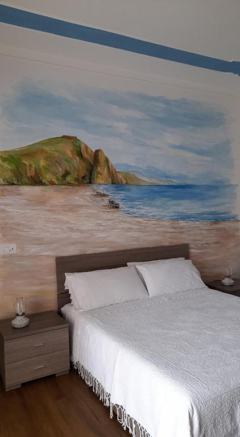 Casa Laura Bed and Breakfast Terracina Buitenkant foto